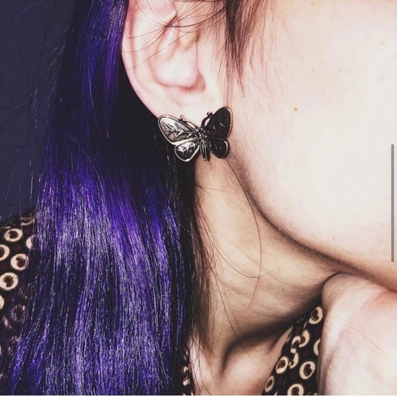 SOLD - Picture 4 of 6